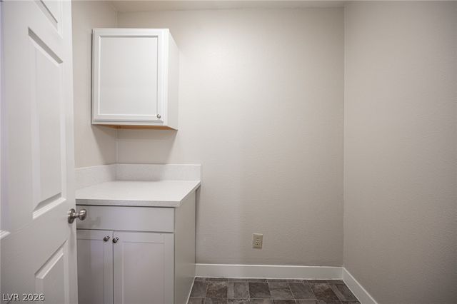 5240 East Monroe Avenue, Las Vegas, NV 89110