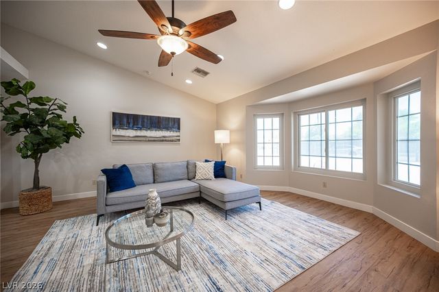 5240 East Monroe Avenue, Las Vegas, NV 89110