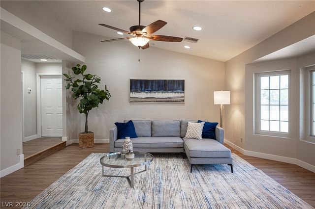 5240 East Monroe Avenue, Las Vegas, NV 89110