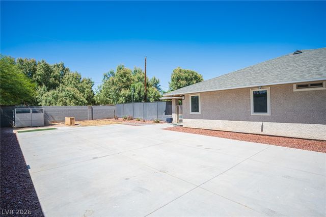 5240 East Monroe Avenue, Las Vegas, NV 89110
