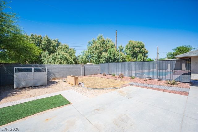 5240 East Monroe Avenue, Las Vegas, NV 89110