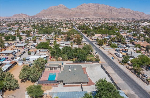5240 East Monroe Avenue, Las Vegas, NV 89110