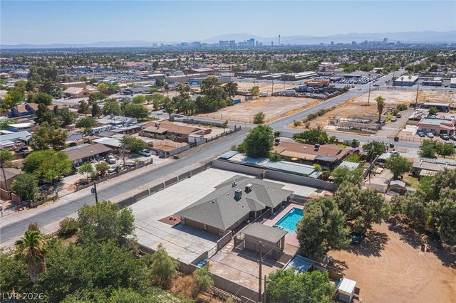 5240 East Monroe Avenue, Las Vegas, NV 89110