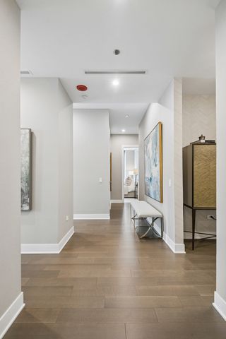 403 N Wabash Avenue 3A, Chicago, IL 60611