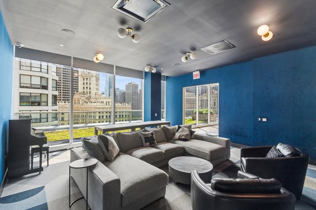 403 N Wabash Avenue 3A, Chicago, IL 60611
