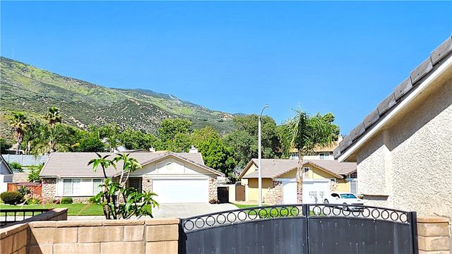 5740 Valerie, San Bernardino, CA 92407