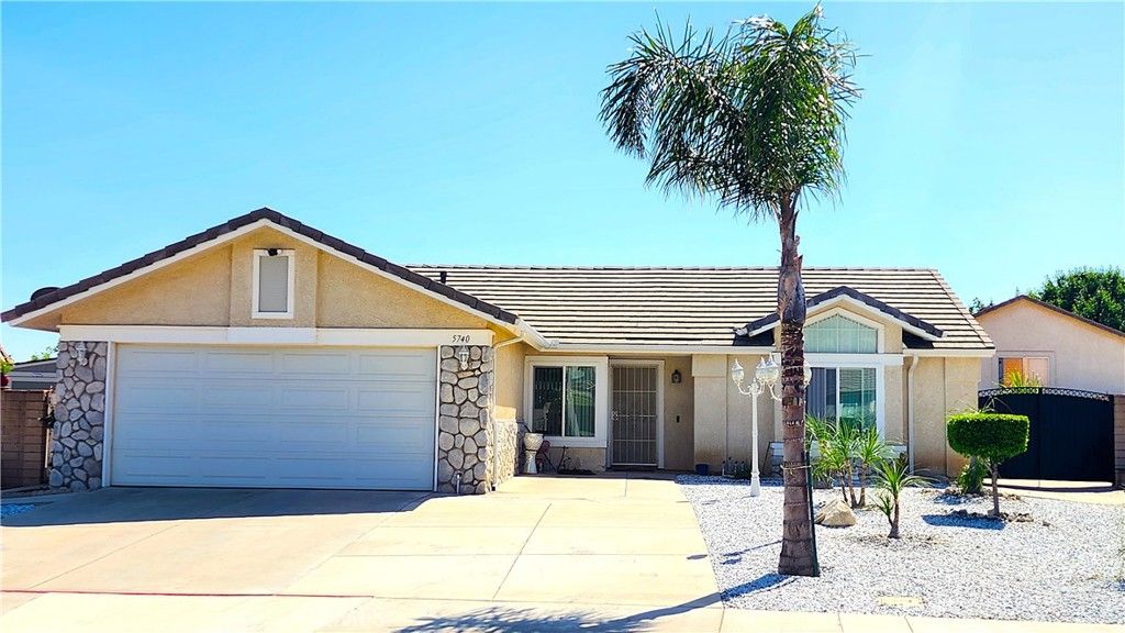 5740 Valerie, San Bernardino, CA 92407