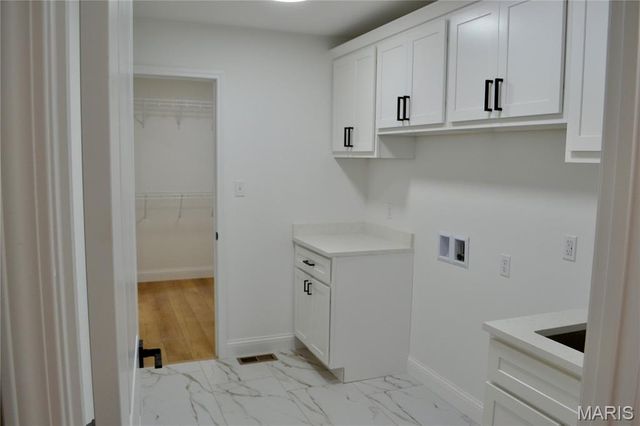 824 Barclay Drive, Farmington, MO 63640