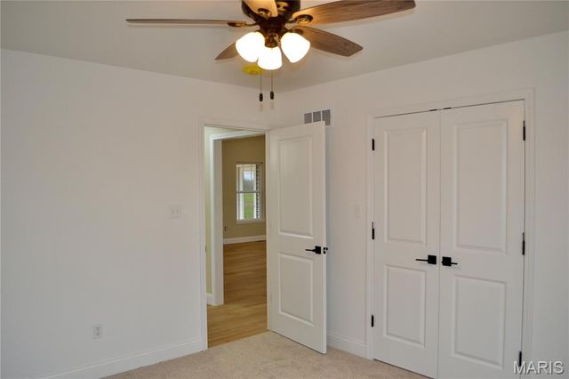 824 Barclay Drive, Farmington, MO 63640