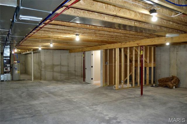 824 Barclay Drive, Farmington, MO 63640