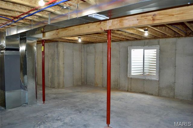 824 Barclay Drive, Farmington, MO 63640