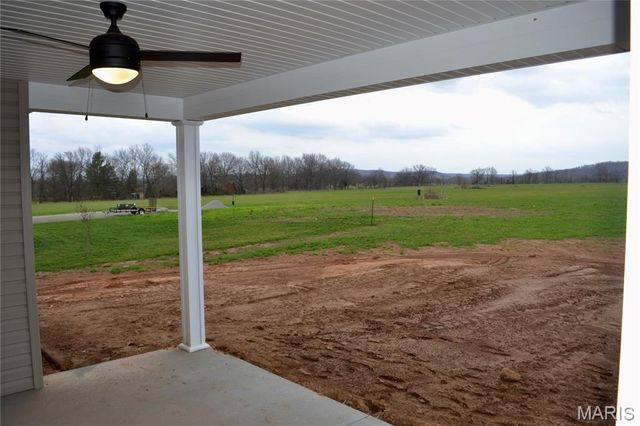 824 Barclay Drive, Farmington, MO 63640