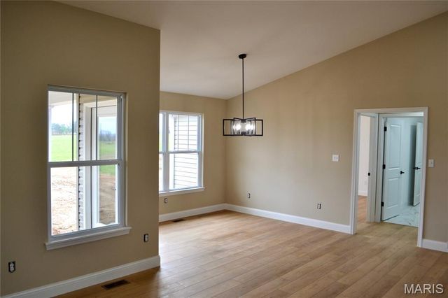 824 Barclay Drive, Farmington, MO 63640