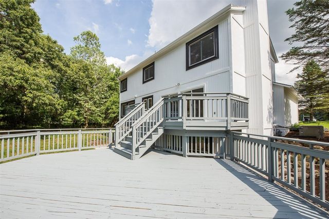 3999 Edmonton Court, Ann Arbor, MI 48103