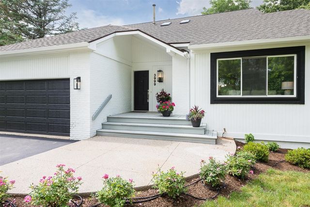 3999 Edmonton Court, Ann Arbor, MI 48103