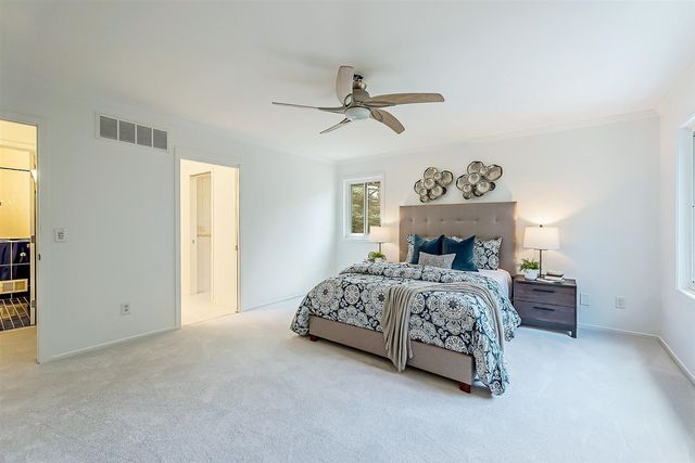 3999 Edmonton Court, Ann Arbor, MI 48103