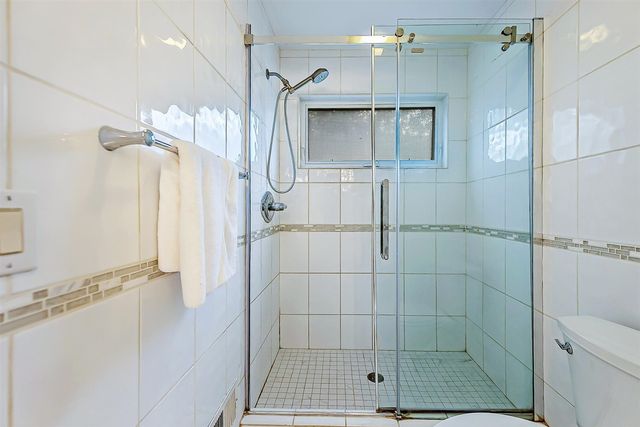 3999 Edmonton Court, Ann Arbor, MI 48103