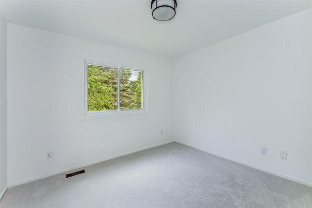 3999 Edmonton Court, Ann Arbor, MI 48103