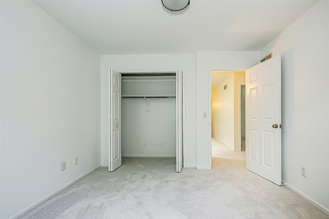3999 Edmonton Court, Ann Arbor, MI 48103