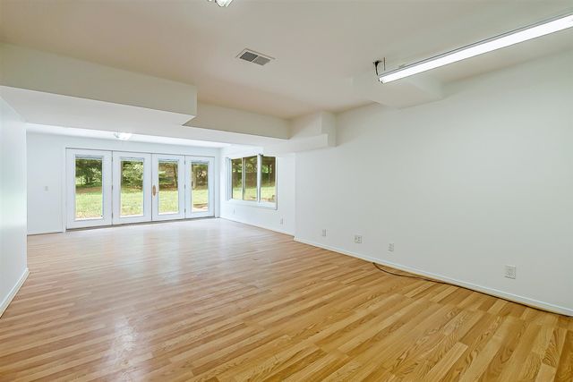 3999 Edmonton Court, Ann Arbor, MI 48103