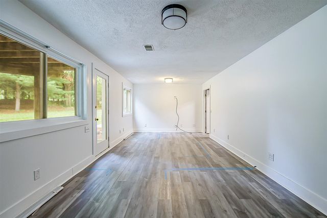 3999 Edmonton Court, Ann Arbor, MI 48103