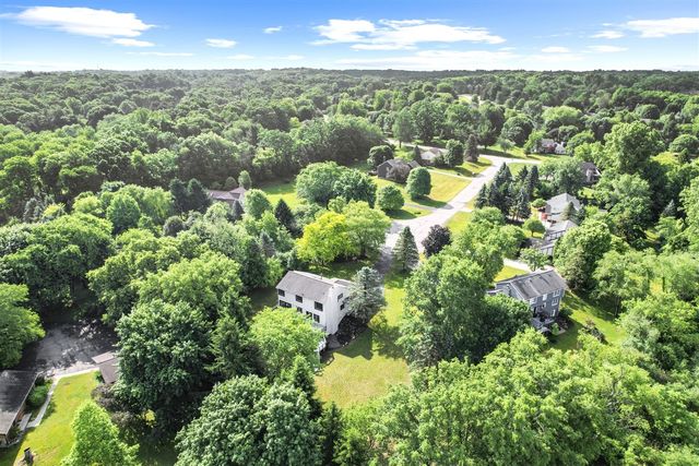 3999 Edmonton Court, Ann Arbor, MI 48103