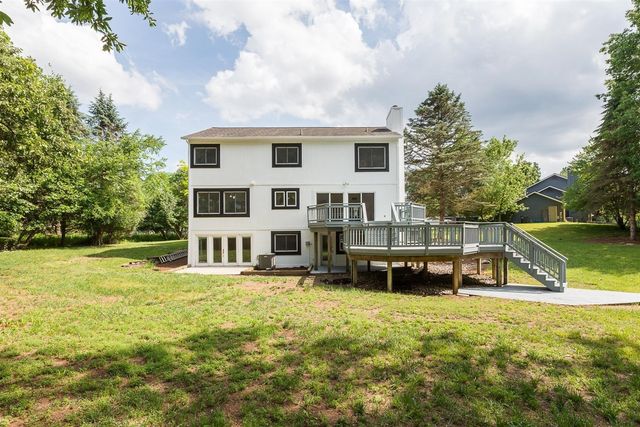 3999 Edmonton Court, Ann Arbor, MI 48103