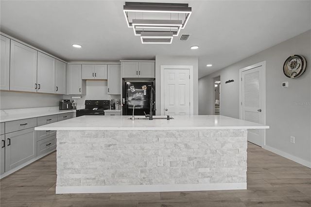 3701 NE 14TH AVENUE, Cape Coral, FL 33909