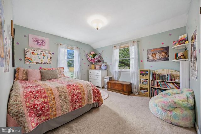 1479 N HILLS AVE, Willow Grove, PA 19090