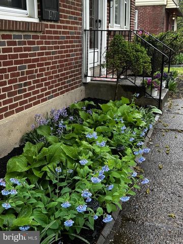 1479 N HILLS AVE, Willow Grove, PA 19090