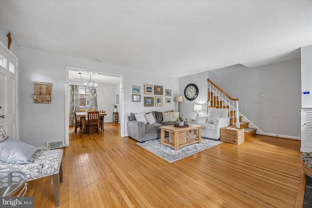 1479 N HILLS AVE, Willow Grove, PA 19090