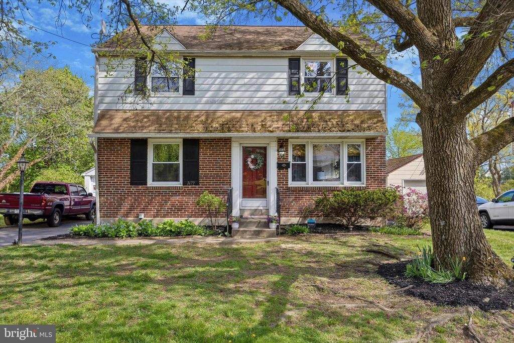 1479 N HILLS AVE, Willow Grove, PA 19090