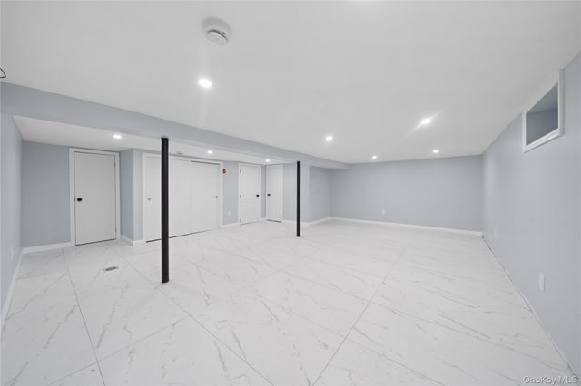 36 W 19th Street, Huntington Station, NY 11746