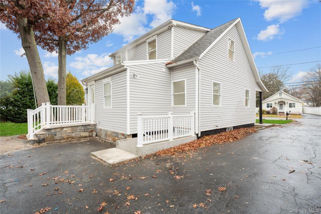 36 W 19th Street, Huntington Station, NY 11746