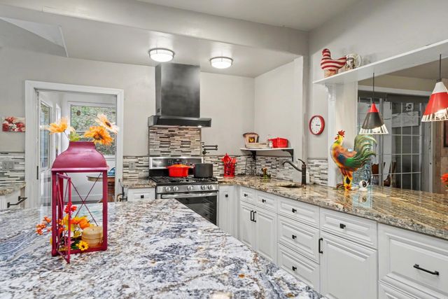 16890 Wilderness Way, Jackson, CA 95642