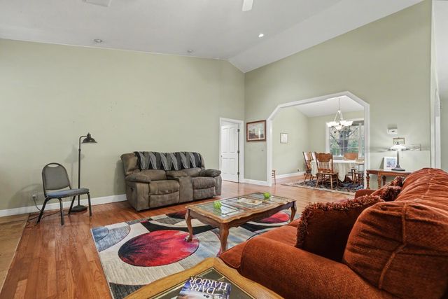 16890 Wilderness Way, Jackson, CA 95642