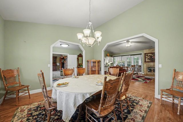 16890 Wilderness Way, Jackson, CA 95642