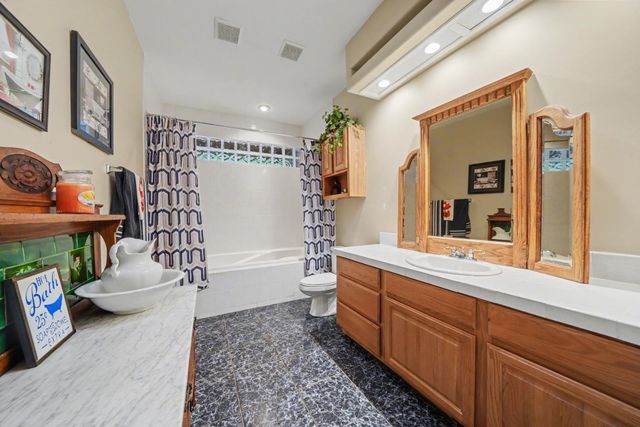 16890 Wilderness Way, Jackson, CA 95642