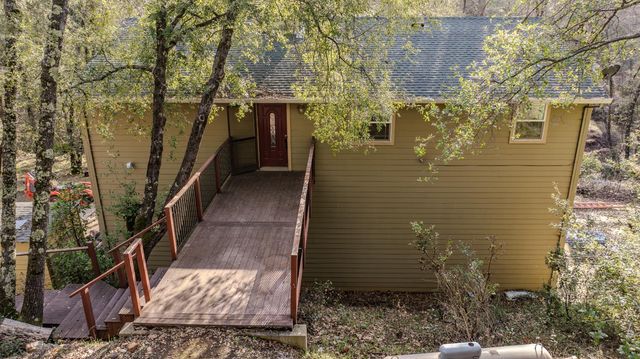 16890 Wilderness Way, Jackson, CA 95642