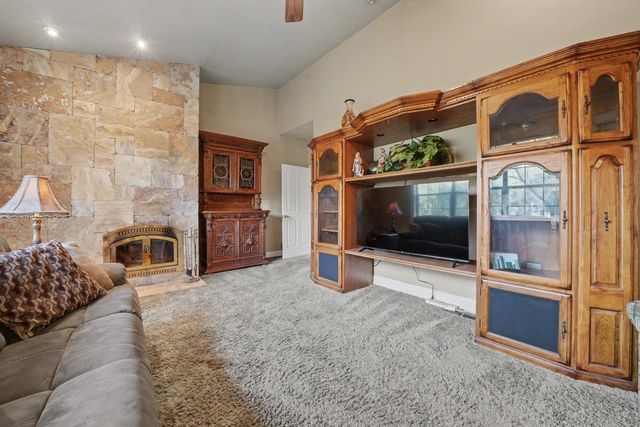 16890 Wilderness Way, Jackson, CA 95642