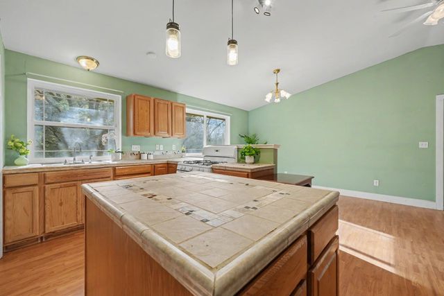 16890 Wilderness Way, Jackson, CA 95642