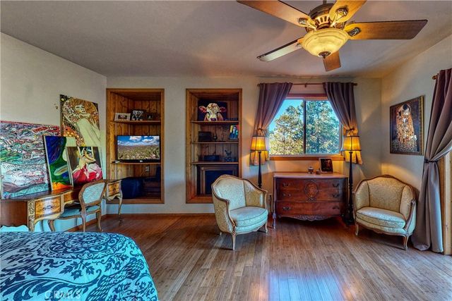 863 Grass Valley, Lake Arrowhead, CA 92352