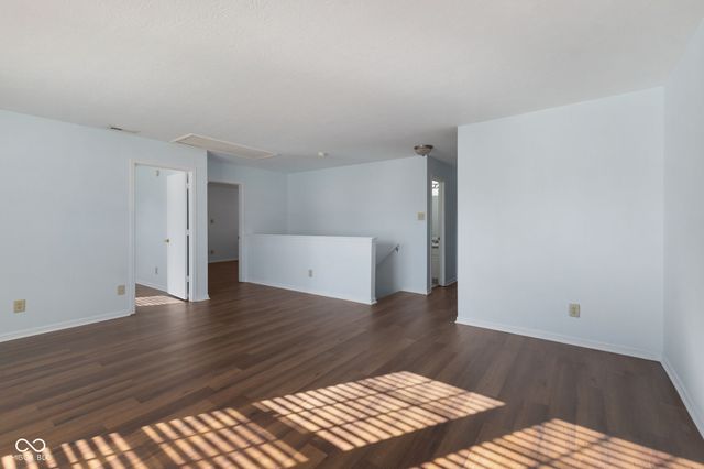 2895 Hearthside Drive, Greenwood, IN 46143