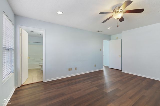 2895 Hearthside Drive, Greenwood, IN 46143