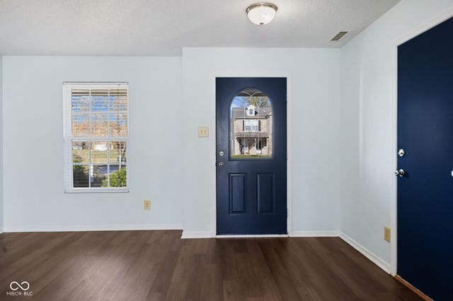 2895 Hearthside Drive, Greenwood, IN 46143