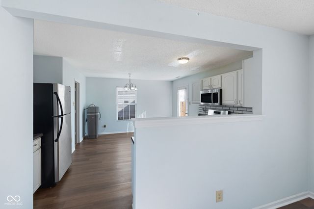 2895 Hearthside Drive, Greenwood, IN 46143