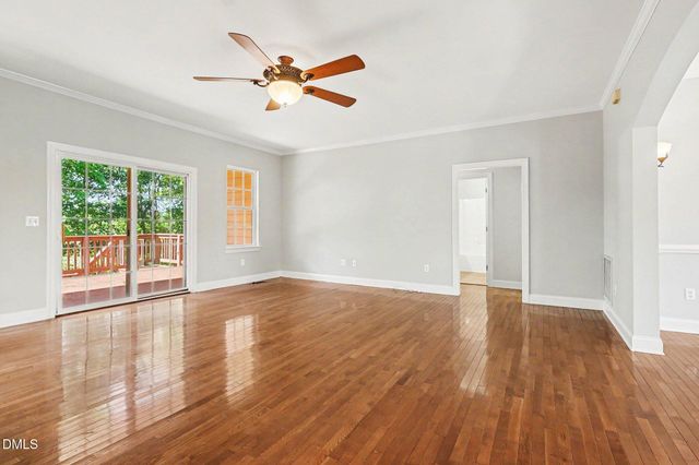 606 Old Chestnut Crossing, Moncure, NC 27559