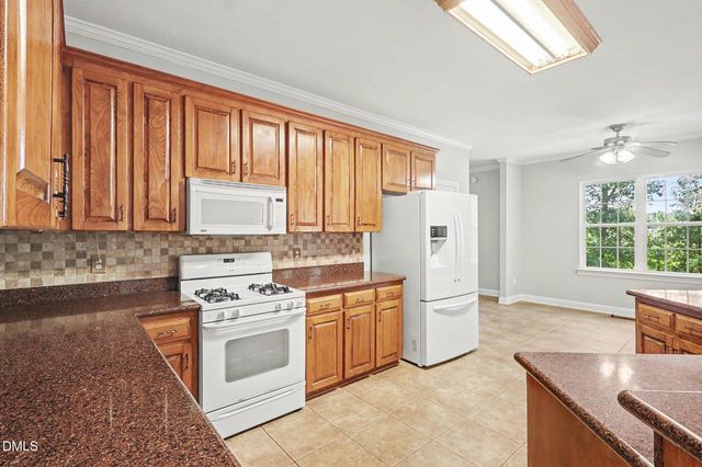 606 Old Chestnut Crossing, Moncure, NC 27559