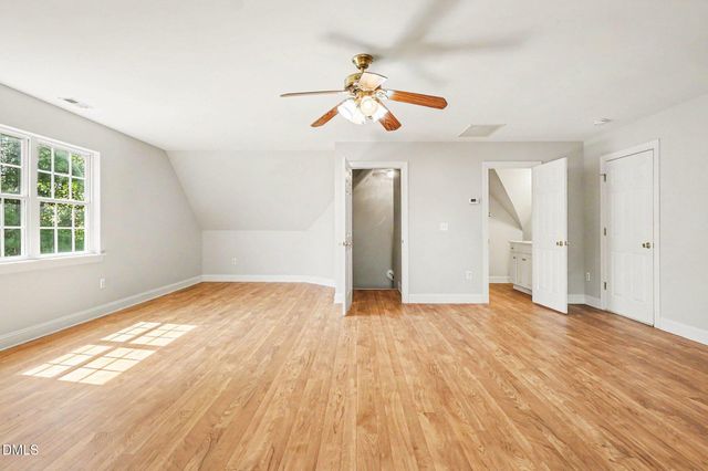 606 Old Chestnut Crossing, Moncure, NC 27559