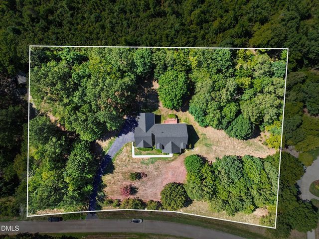 606 Old Chestnut Crossing, Moncure, NC 27559